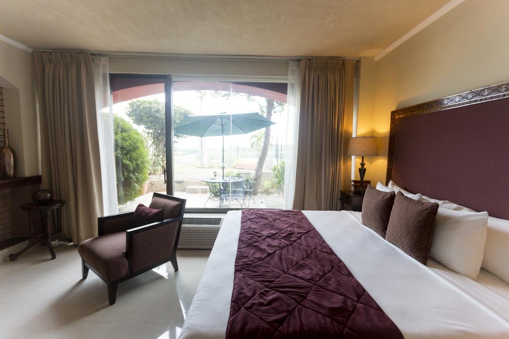Altos De Fontana Hotel Managua Szoba fotó