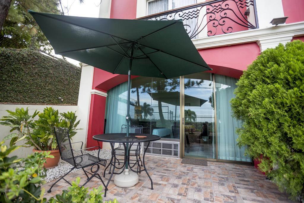 Altos De Fontana Hotel Managua Szoba fotó