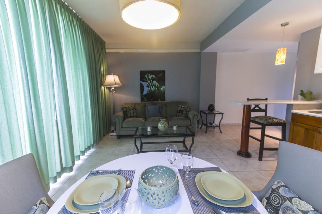 Altos De Fontana Hotel Managua Szoba fotó